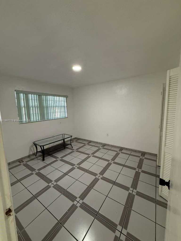 Small Image of 2498 SOUTH WEST 17TH AVE #4311, Miami Number 5