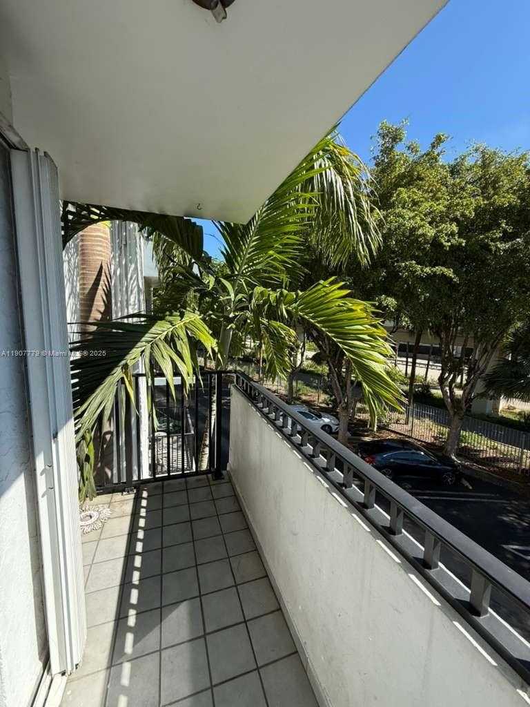 Small Image of 2498 SOUTH WEST 17TH AVE #4311, Miami Number 7