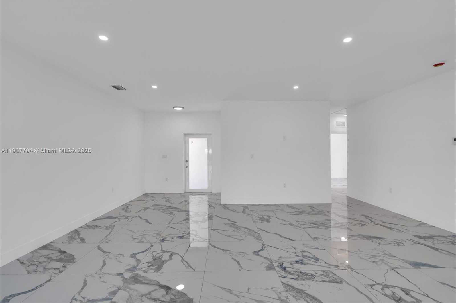 Small Image of 11870 SOUTH WEST 220TH ST #A, Miami Number 16