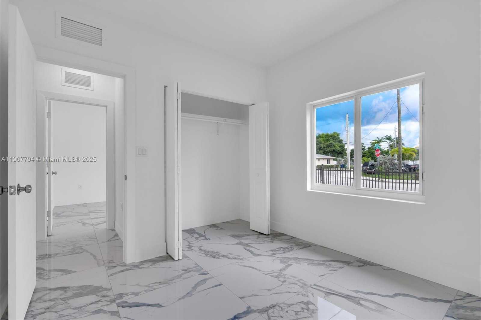 Small Image of 11870 SOUTH WEST 220TH ST #A, Miami Number 24