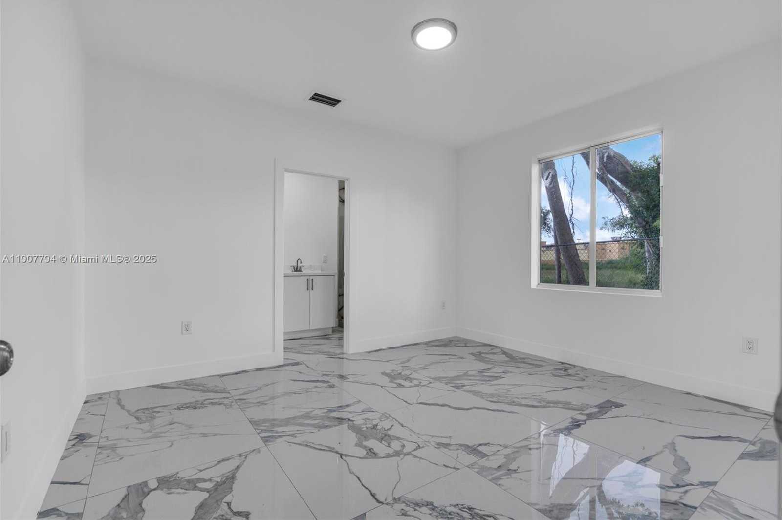 Small Image of 11870 SOUTH WEST 220TH ST #A, Miami Number 26