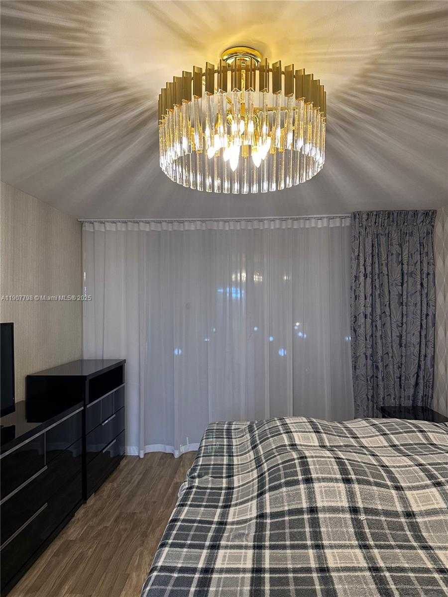 Small Image of 501 THREE ISLANDS BLVD #206, Hallandale Beach Number 10