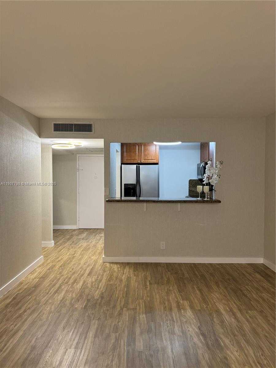 Small Image of 501 THREE ISLANDS BLVD #206, Hallandale Beach Number 7