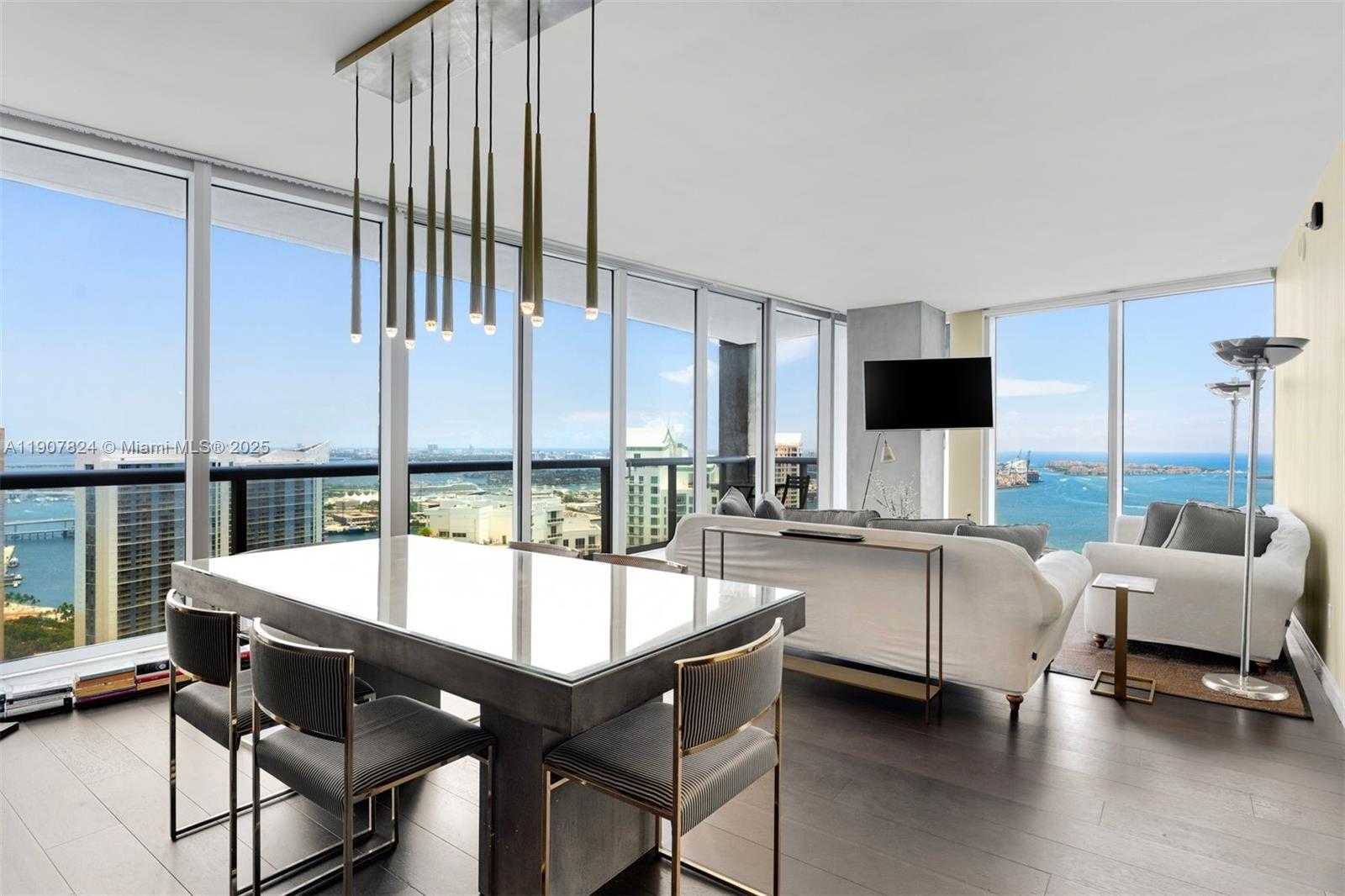 Small Image of 495 BRICKELL AVE #4502, Miami Number 1