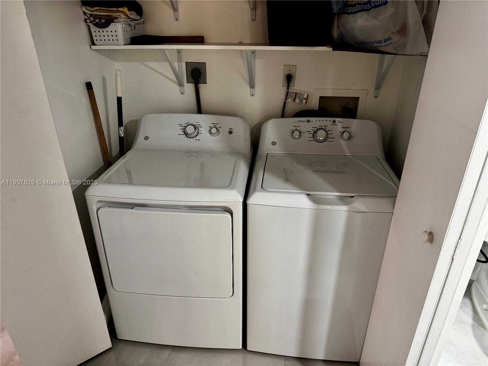 Small Image of 19555 EAST COUNTRY CLUB DR #8304, Aventura Number 15