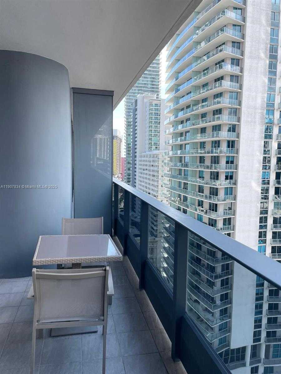 Small Image of 1000 BRICKELL PLZ #2404, Miami Number 10