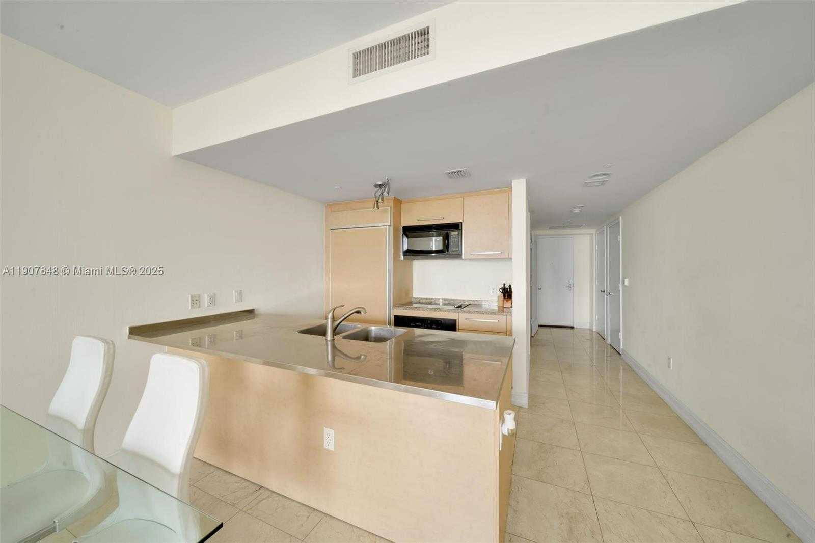 Small Image of 1850 SOUTH OCEAN DR #1609, Hallandale Beach Number 9