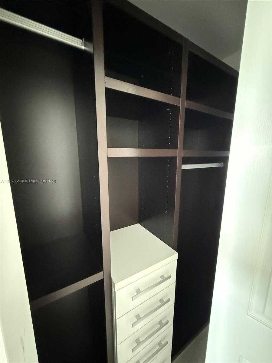 Small Image of 140 SOUTH DIXIE HWY #807, Hollywood Number 23