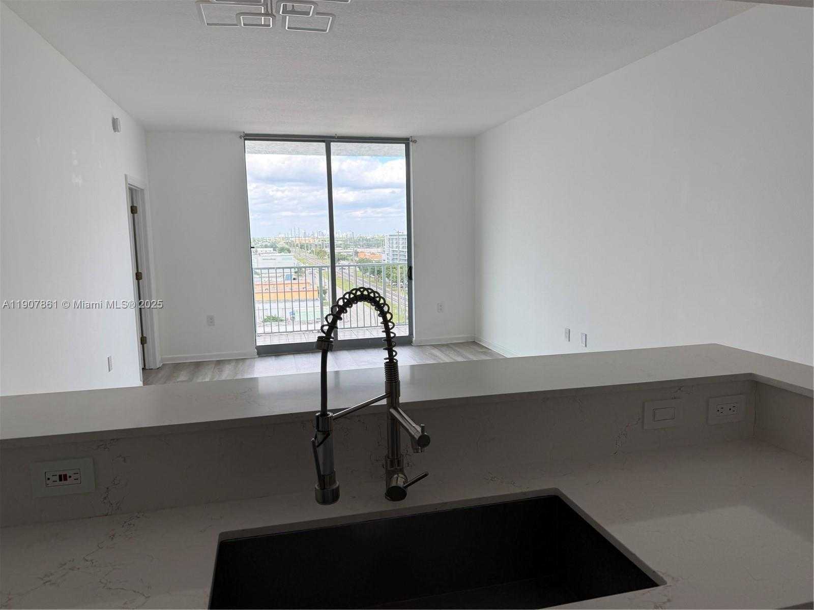 Small Image of 140 SOUTH DIXIE HWY #807, Hollywood Number 33