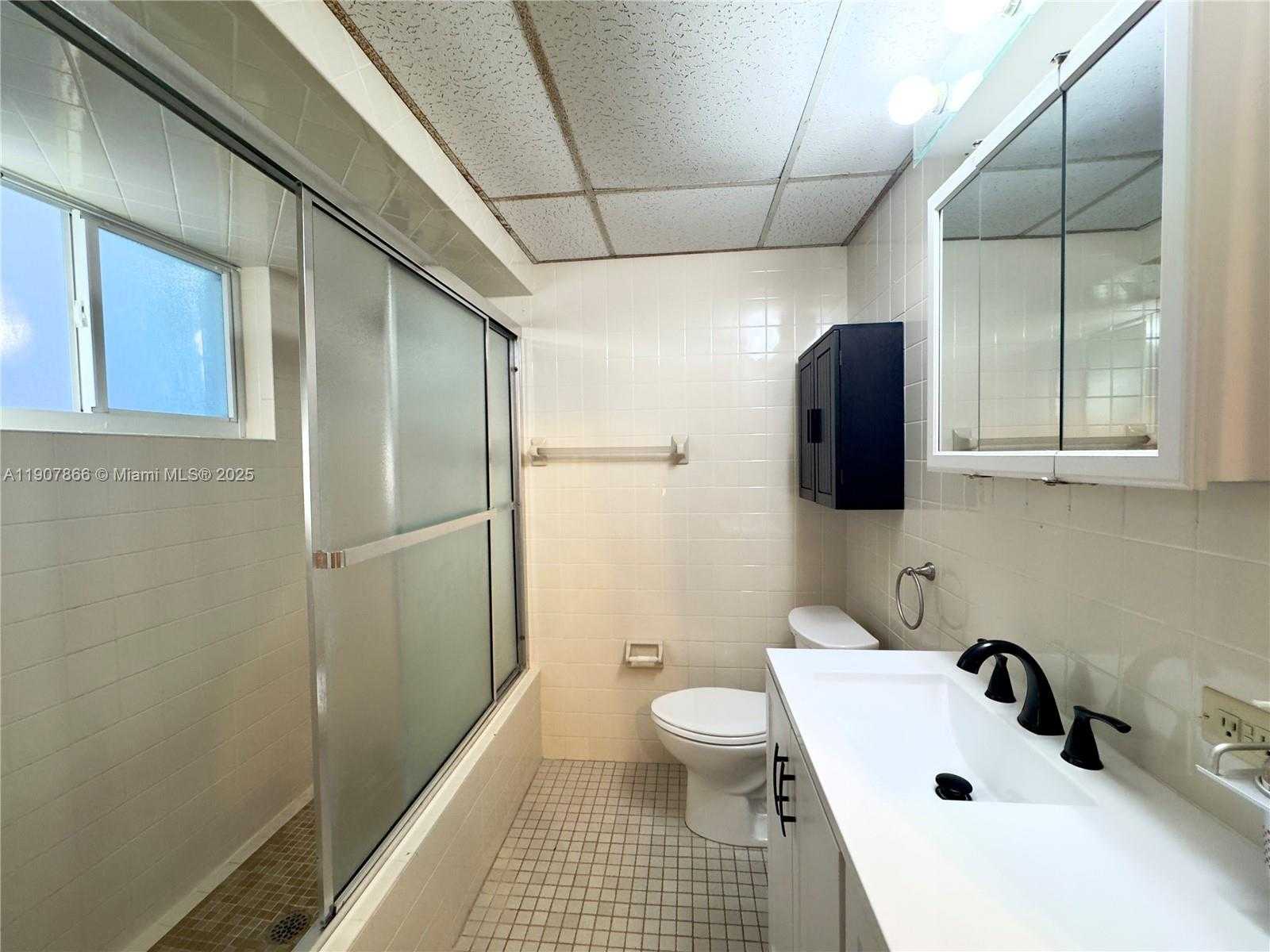 Small Image of 154 COCOA DR #-, Islamorada Number 13