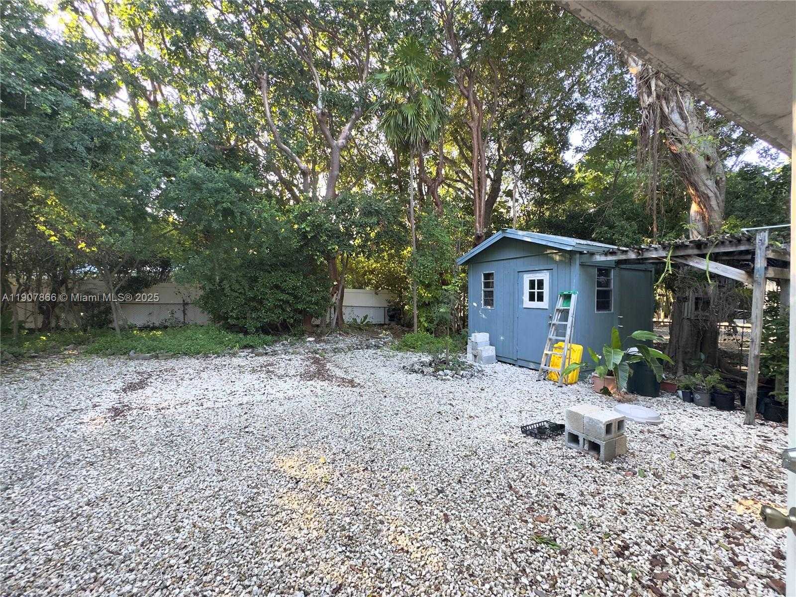 Small Image of 154 COCOA DR #-, Islamorada Number 15