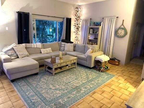 Small Image of 154 COCOA DR #-, Islamorada Number 3