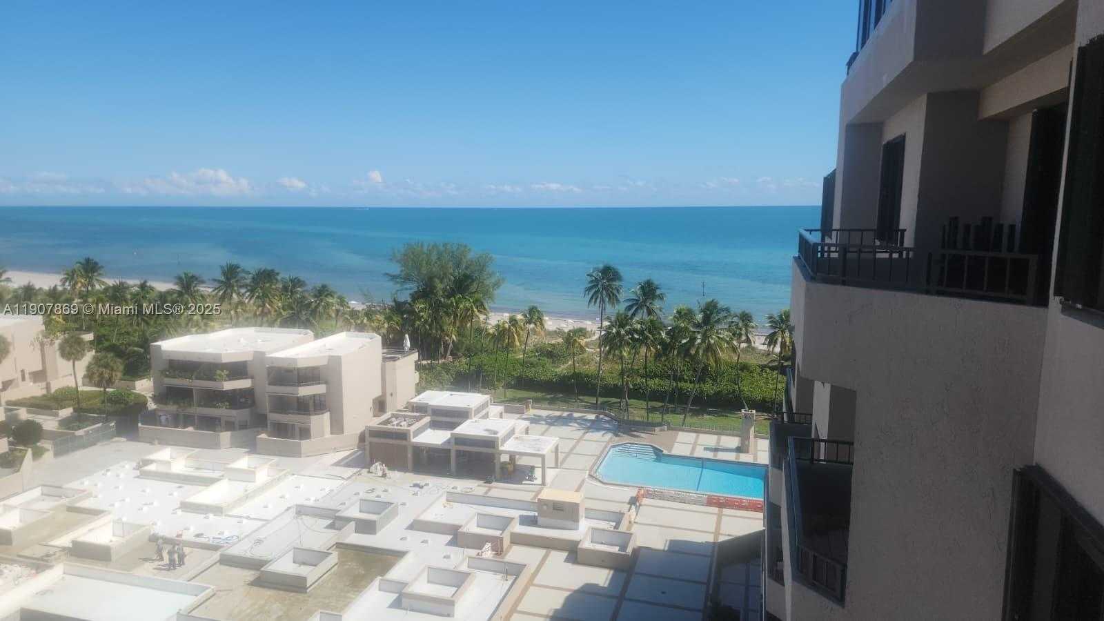 Small Image of 201 CRANDON BL #936, Key Biscayne Number 19