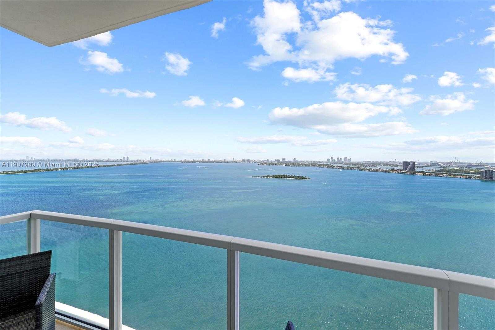 Small Image of 665 NORTH EAST 25TH ST #PHI-01, Miami Number 16