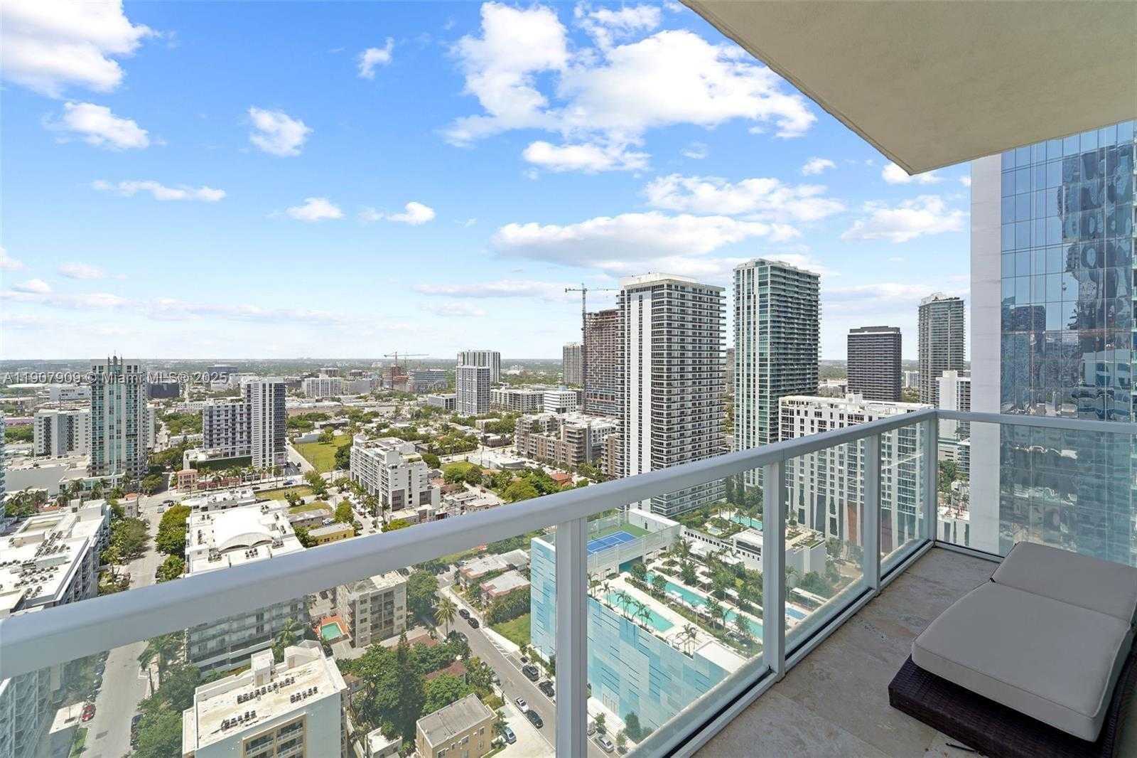 Small Image of 665 NORTH EAST 25TH ST #PHI-01, Miami Number 27