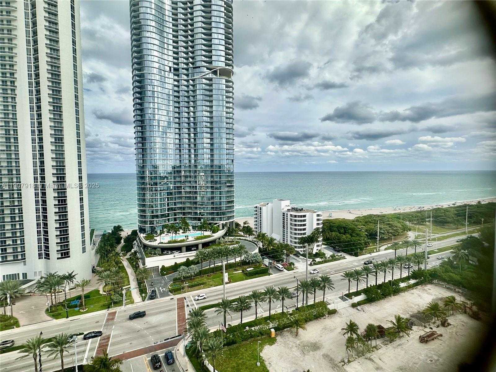 Small Image of 100 BAYVIEW DR #2005, Sunny Isles Beach Number 35
