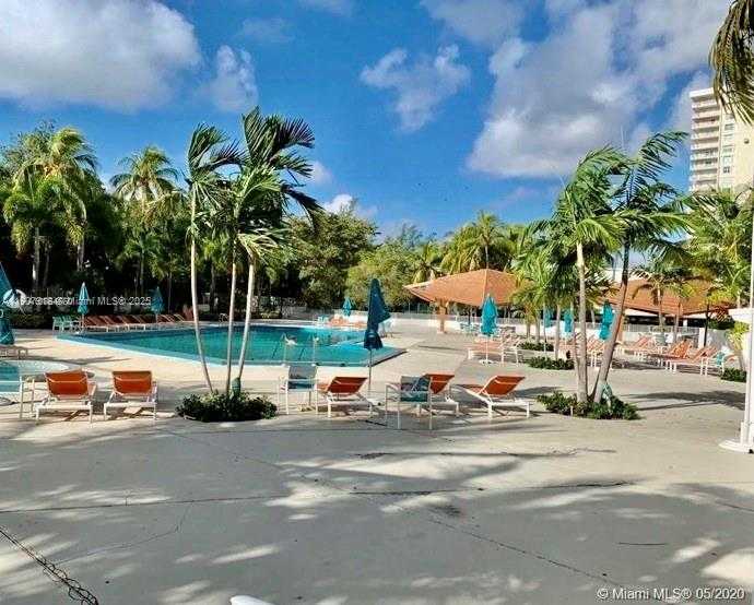 Small Image of 100 BAYVIEW DR #2005, Sunny Isles Beach Number 45