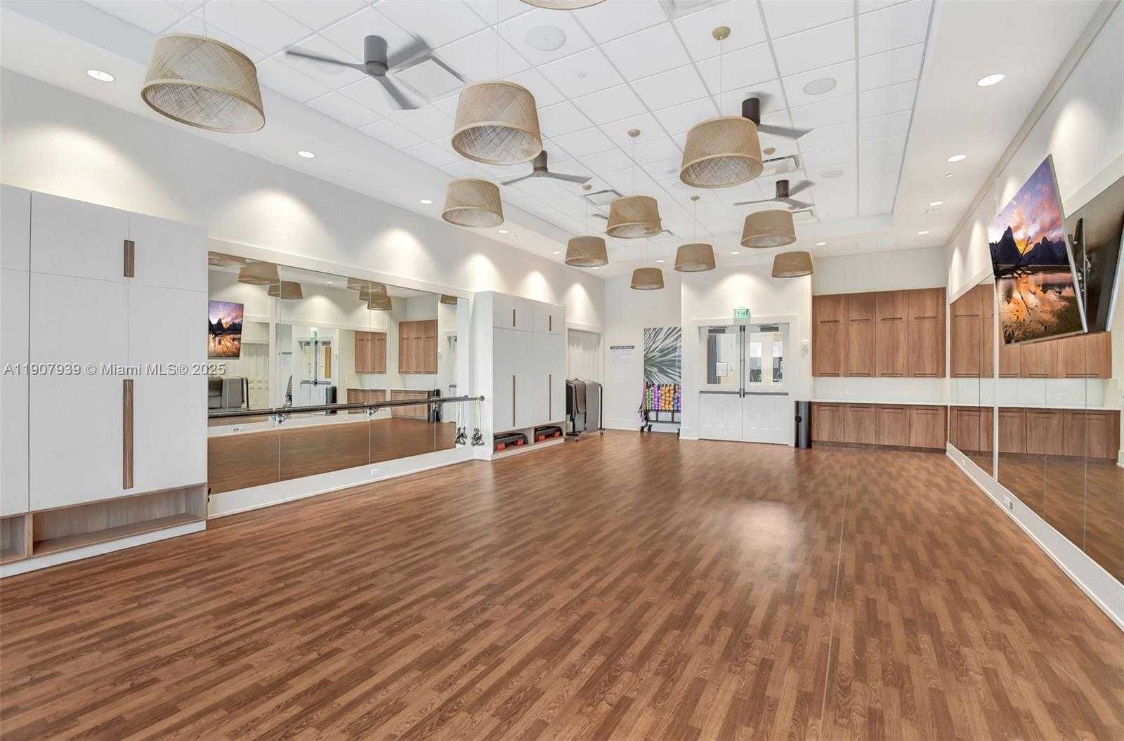 Small Image of 8356 ROYAL COUNTY DOWN RD #454, Boca Raton Number 47