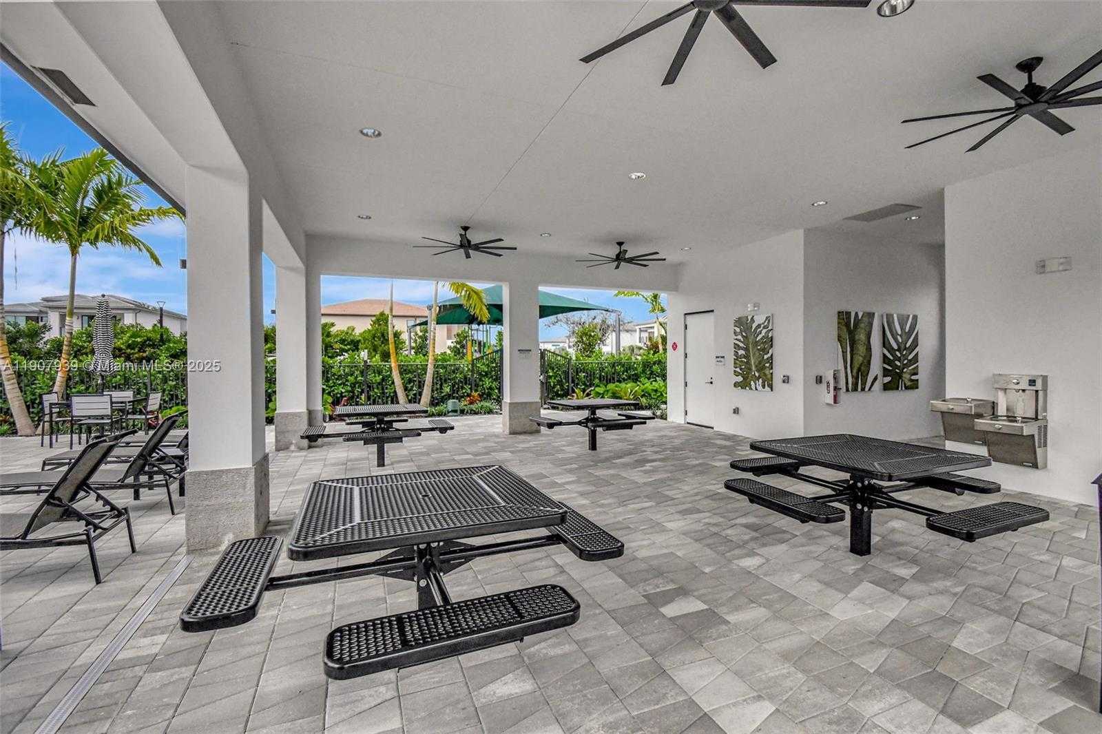 Small Image of 8356 ROYAL COUNTY DOWN RD #454, Boca Raton Number 49