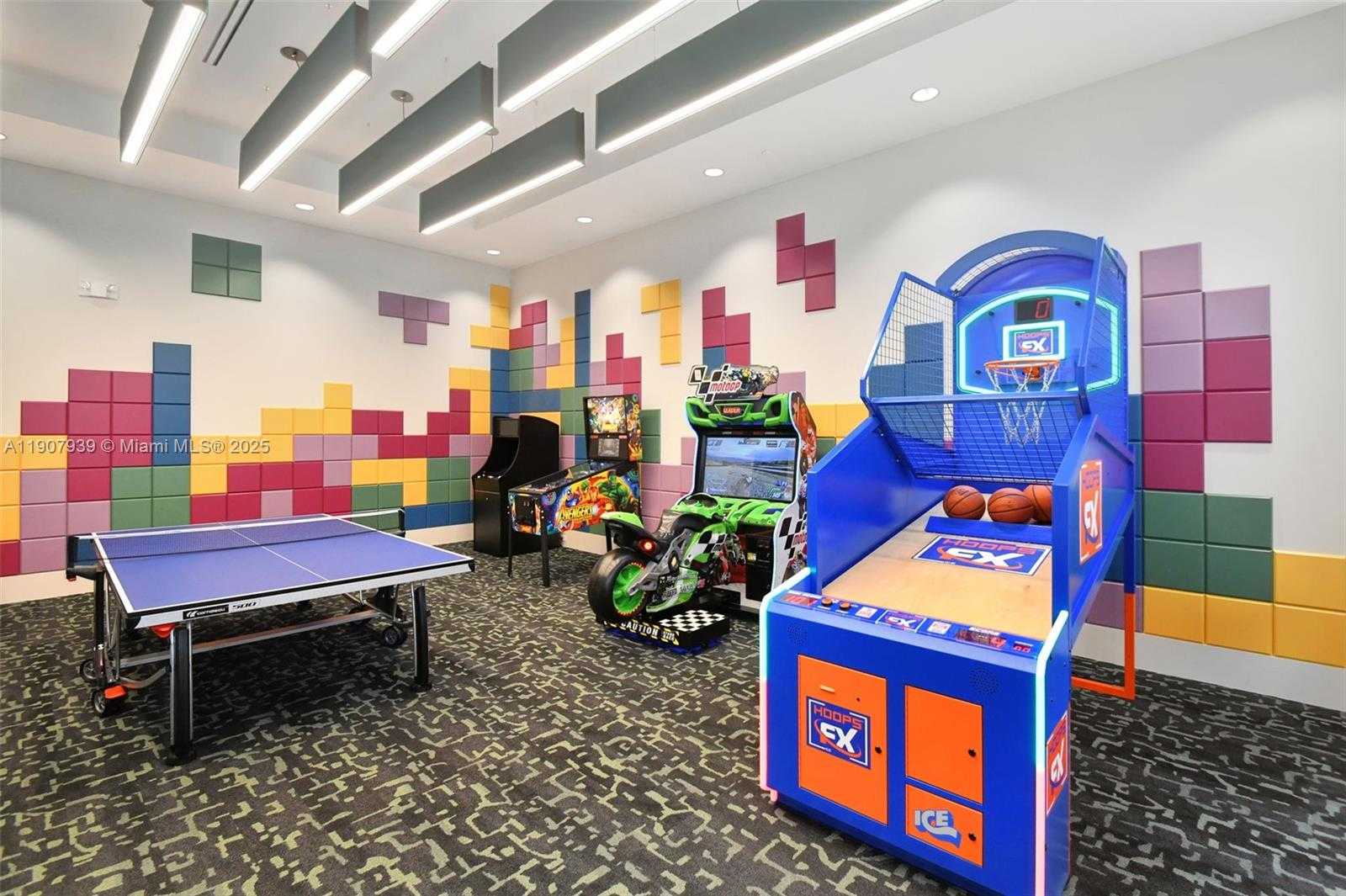 Small Image of 8356 ROYAL COUNTY DOWN RD #454, Boca Raton Number 56