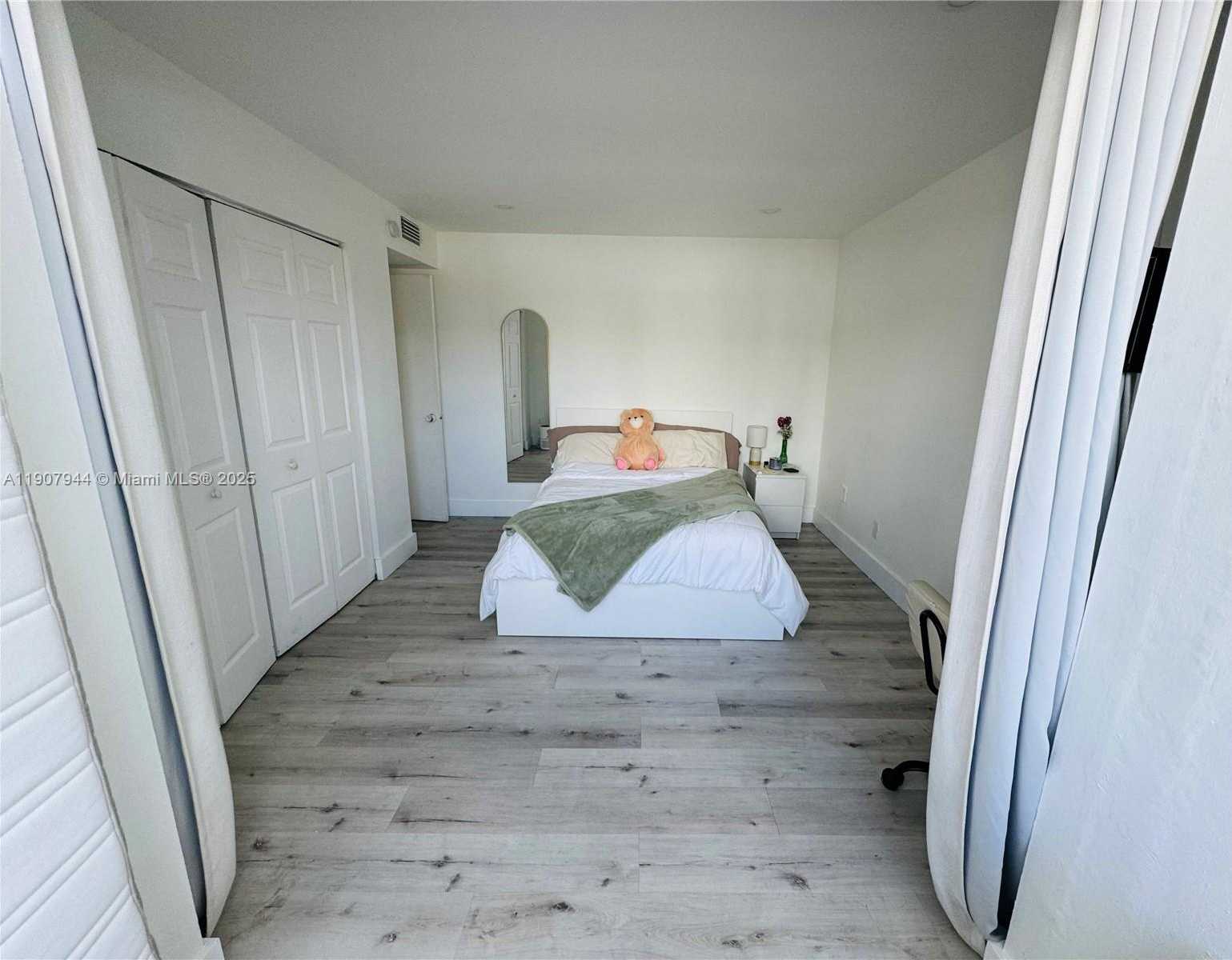 Small Image of 1555 WEST 44TH PL #214D, Hialeah Number 8