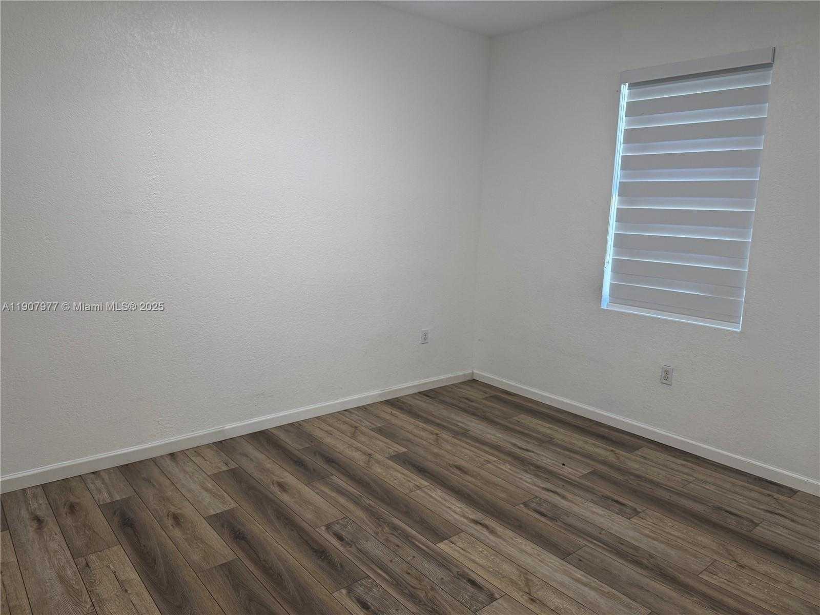 Small Image of 12800 SOUTH WEST 222ND ST, Miami Number 14