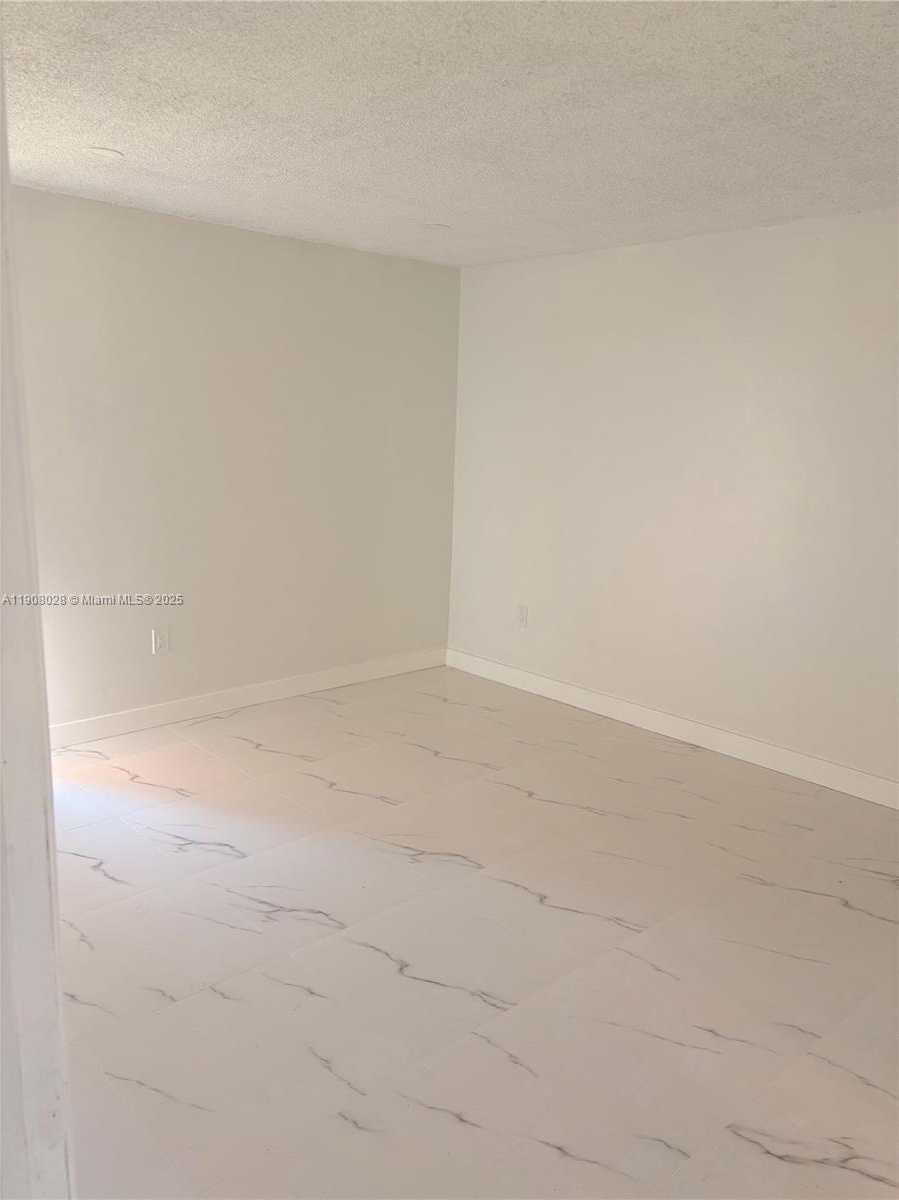 Small Image of 4719 NORTH WEST 7TH ST #307-11, Miami Number 5