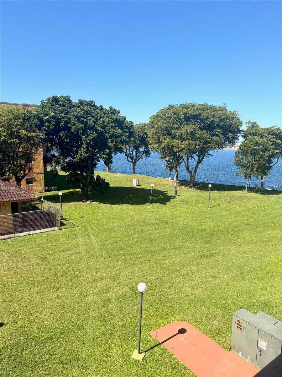 Small Image of 4719 NORTH WEST 7TH ST #307-11, Miami Number 9