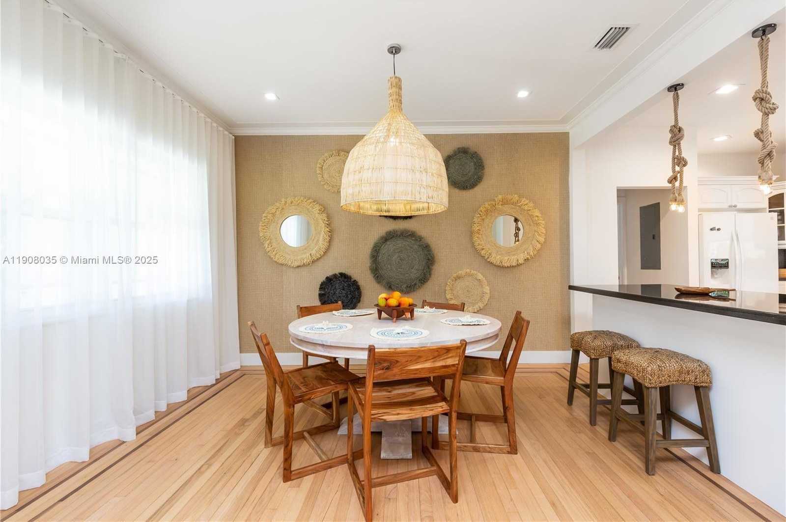 Small Image of 501 SOUTH WEST 19TH RD, Miami Number 23