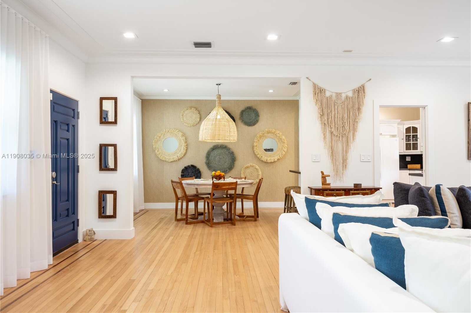 Small Image of 501 SOUTH WEST 19TH RD, Miami Number 41