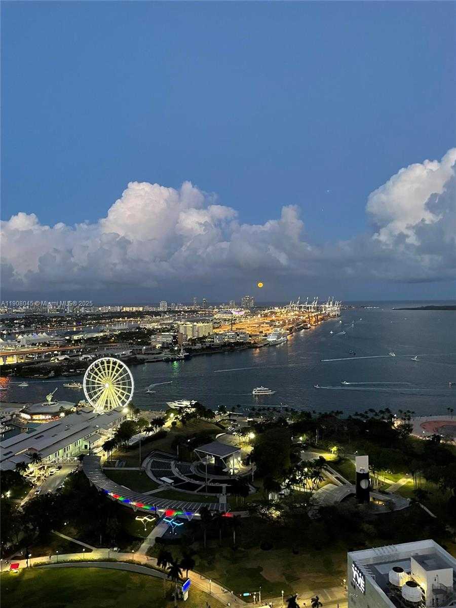 Small Image of 253 NORTH EAST 2ND ST #3507, Miami Number 8