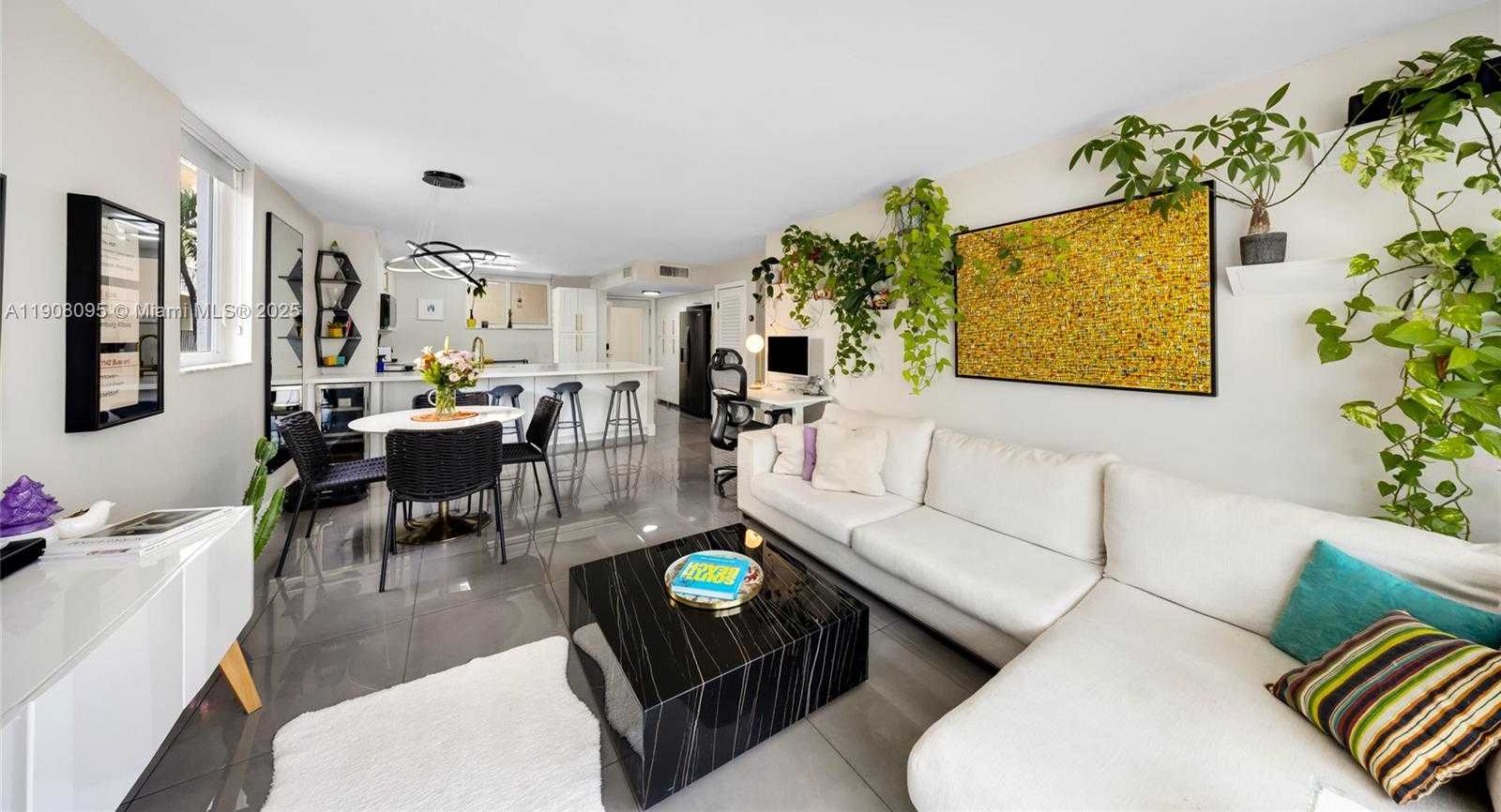 Small Image of 1665 BAY RD #221, Miami Beach Number 6