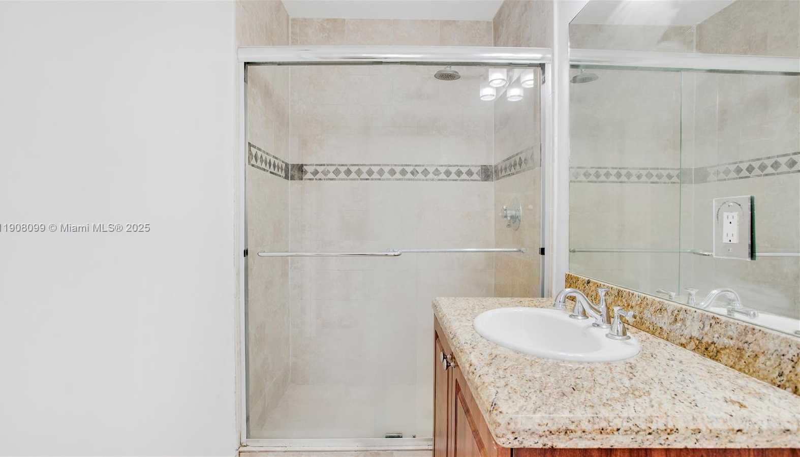 Small Image of 5711 MARIUS ST #5711, Coral Gables Number 10