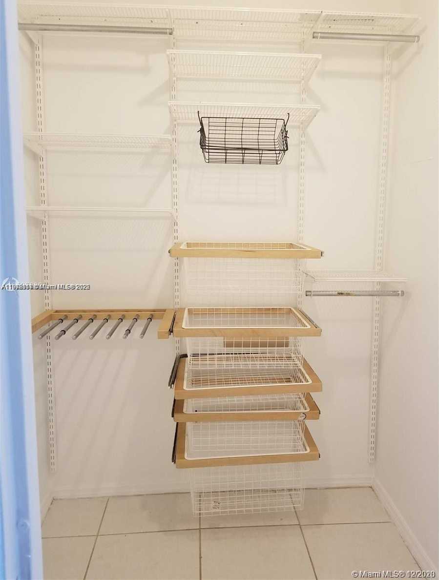 Small Image of 1865 79TH ST CSWY #4F, North Bay Village Number 19