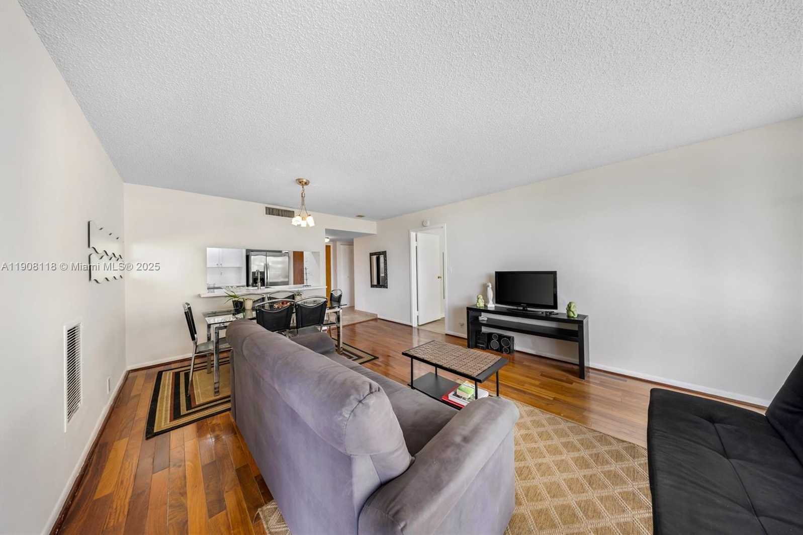 Small Image of 7601 EAST TREASURE DR #510, North Bay Village Number 10