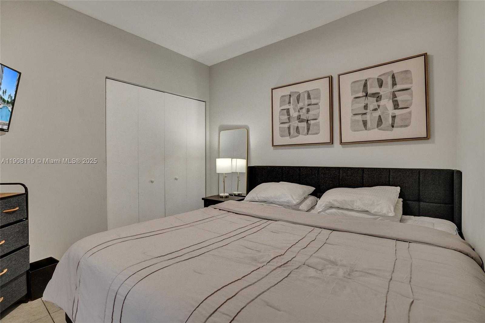 Small Image of 9559 COLLINS AVE #S2-F, Surfside Number 25