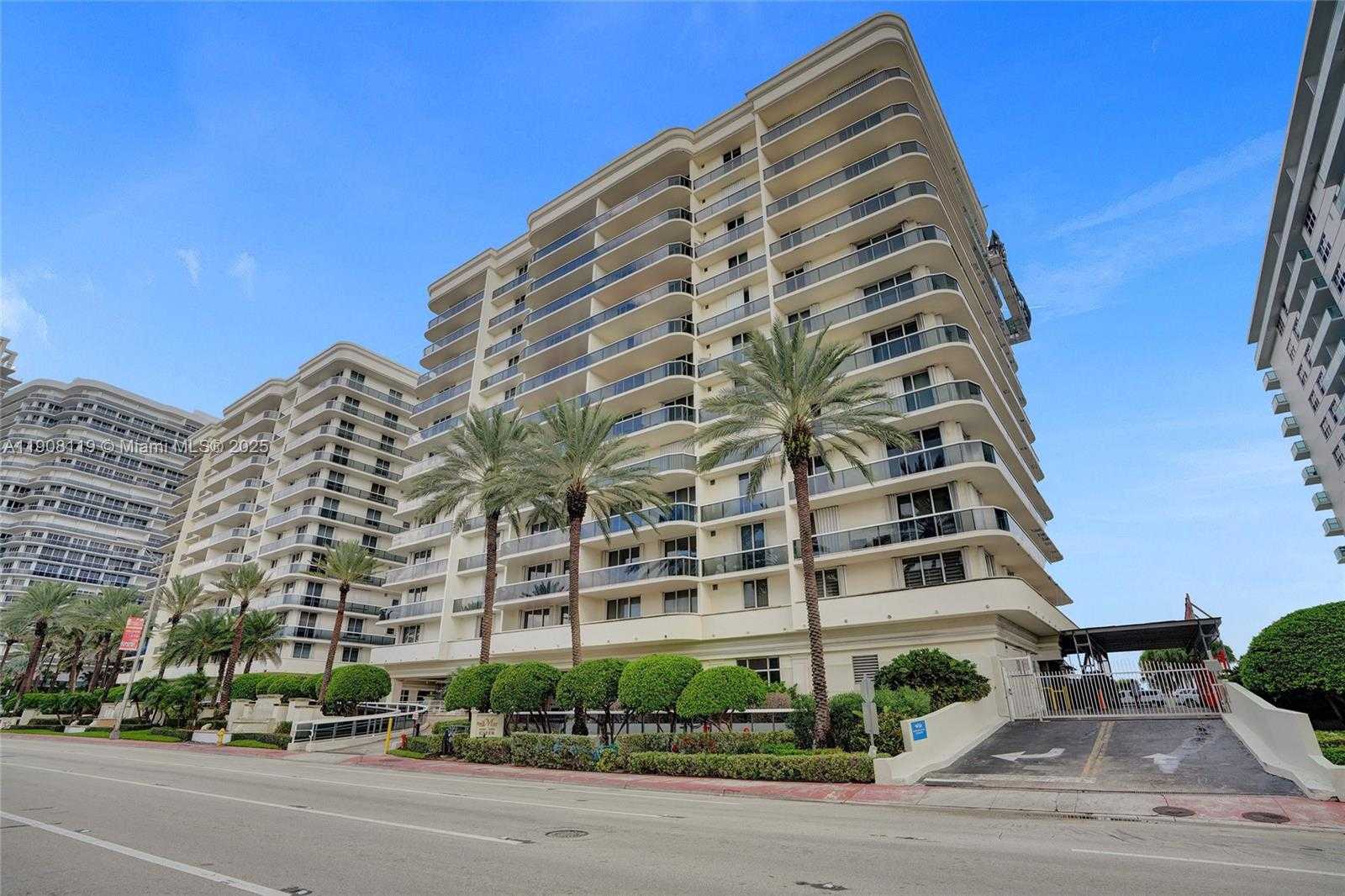 Small Image of 9559 COLLINS AVE #S2-F, Surfside Number 47