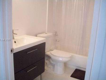 Small Image of 770 CLAUGHTON ISLAND DR #703, Miami Number 6