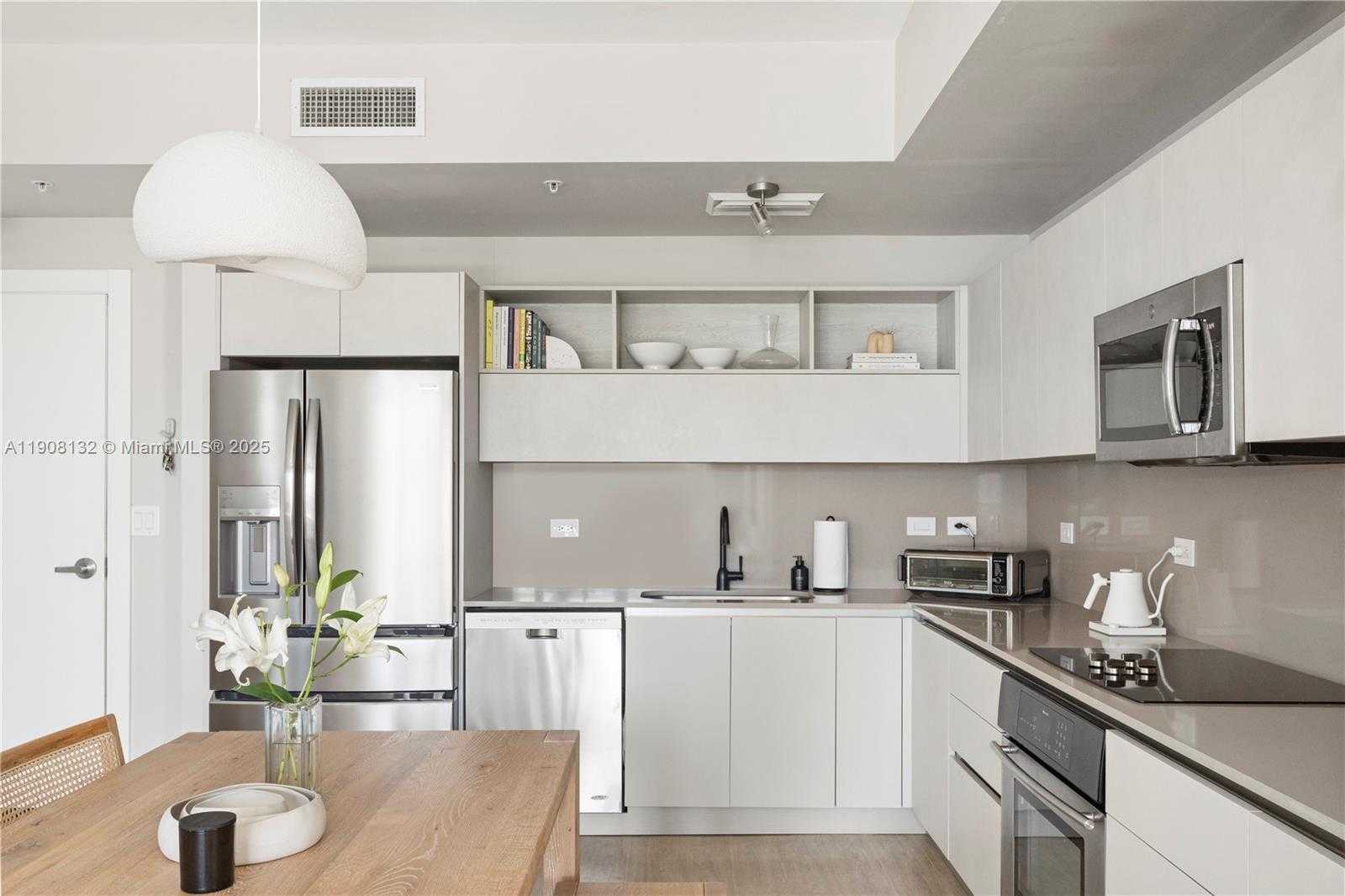 Small Image of 3470 EAST COAST AVE #H0502, Miami Number 10