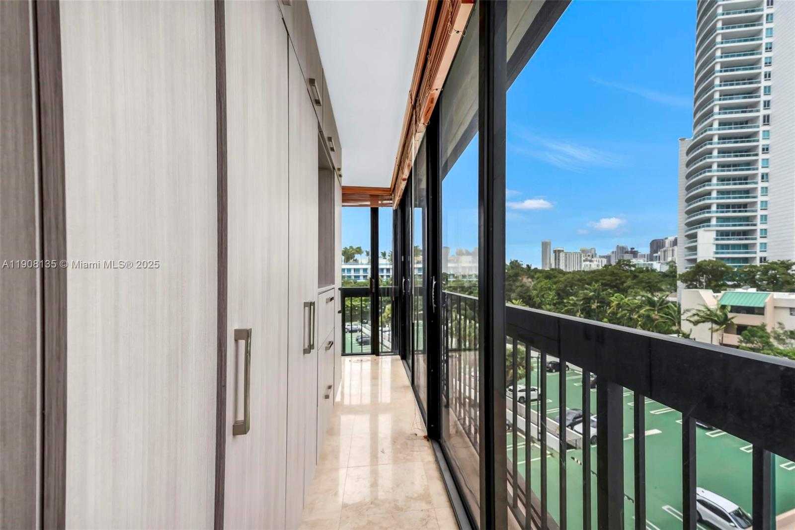 Small Image of 2333 BRICKELL AVE #517, Miami Number 15