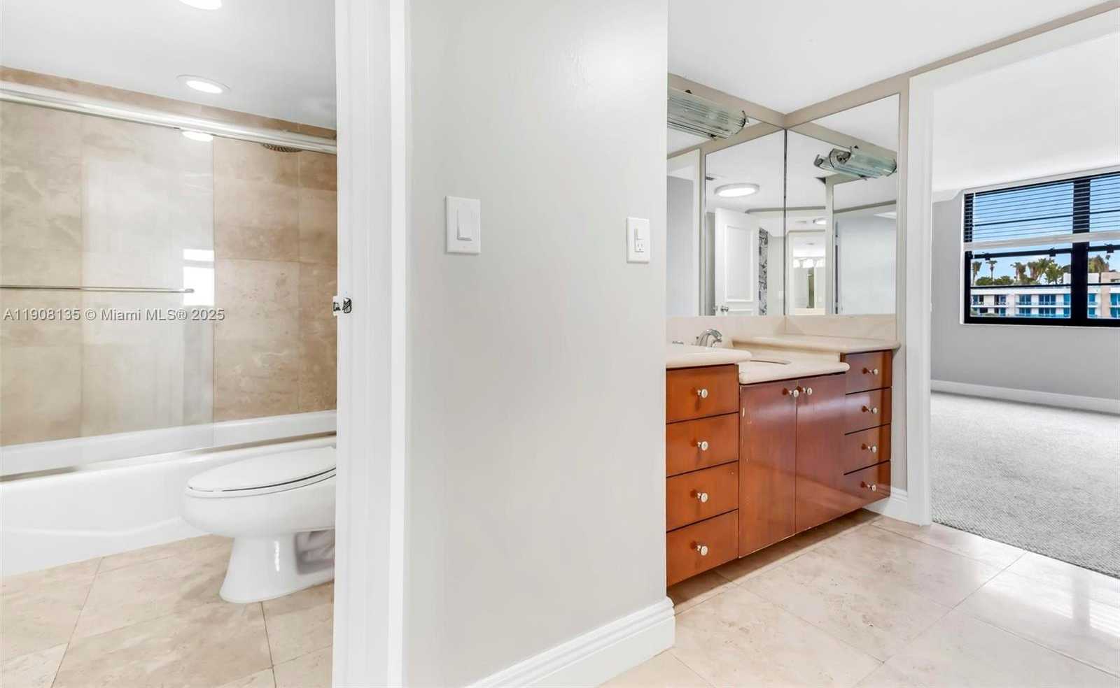 Small Image of 2333 BRICKELL AVE #517, Miami Number 28