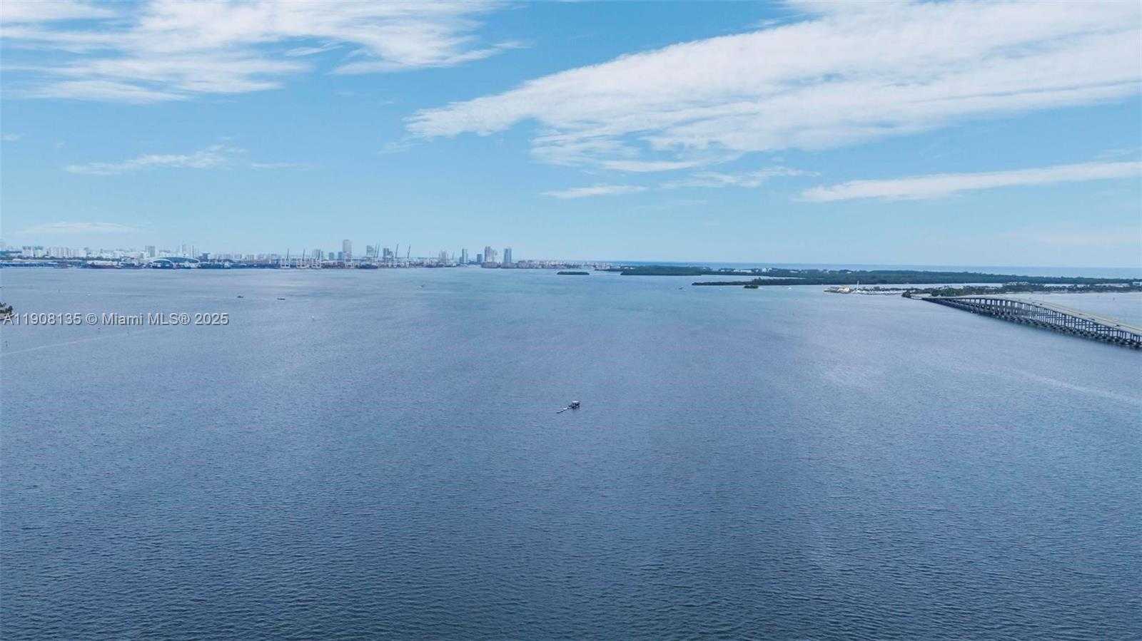 Small Image of 2333 BRICKELL AVE #517, Miami Number 57