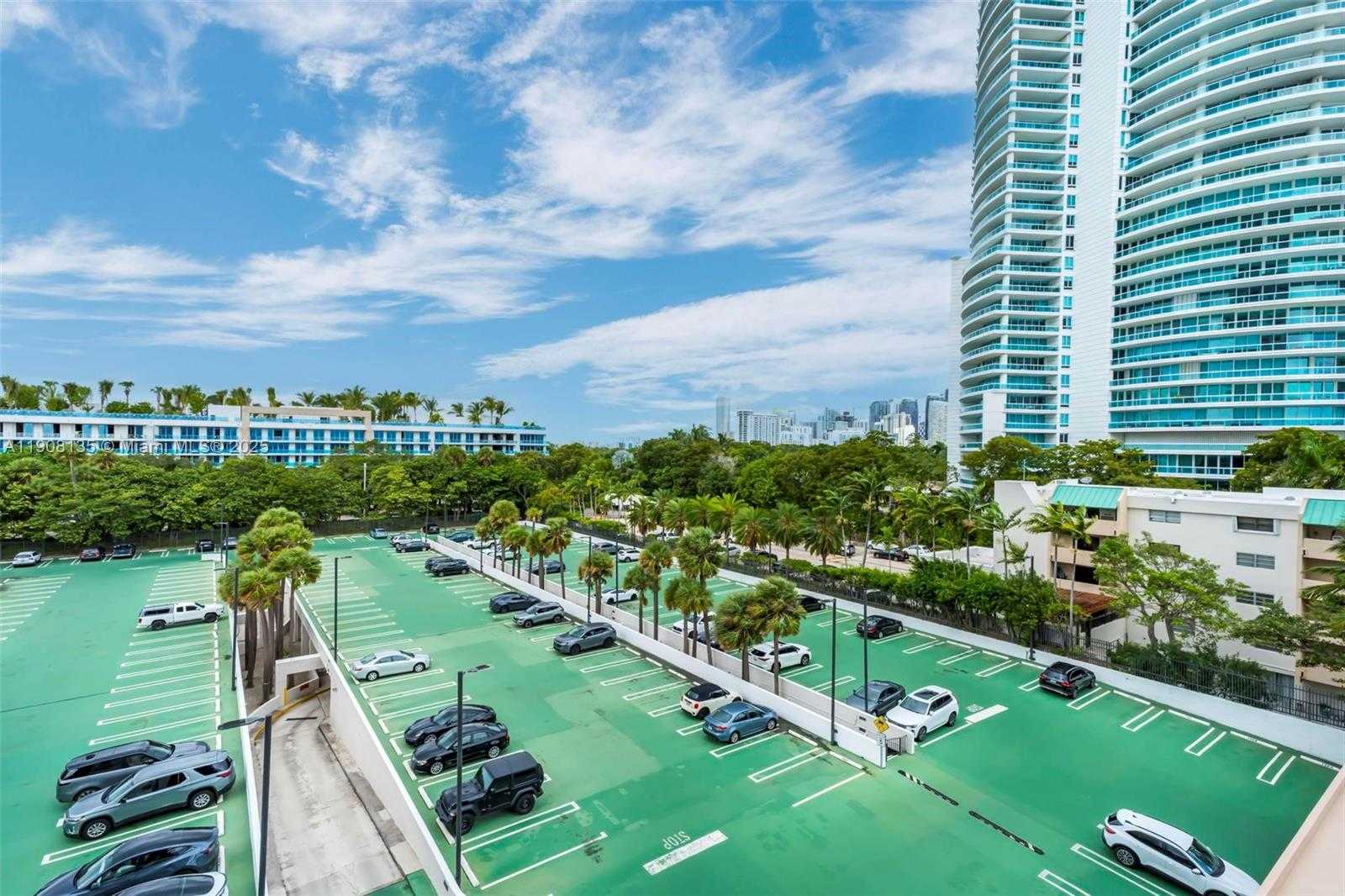 Small Image of 2333 BRICKELL AVE #517, Miami Number 59