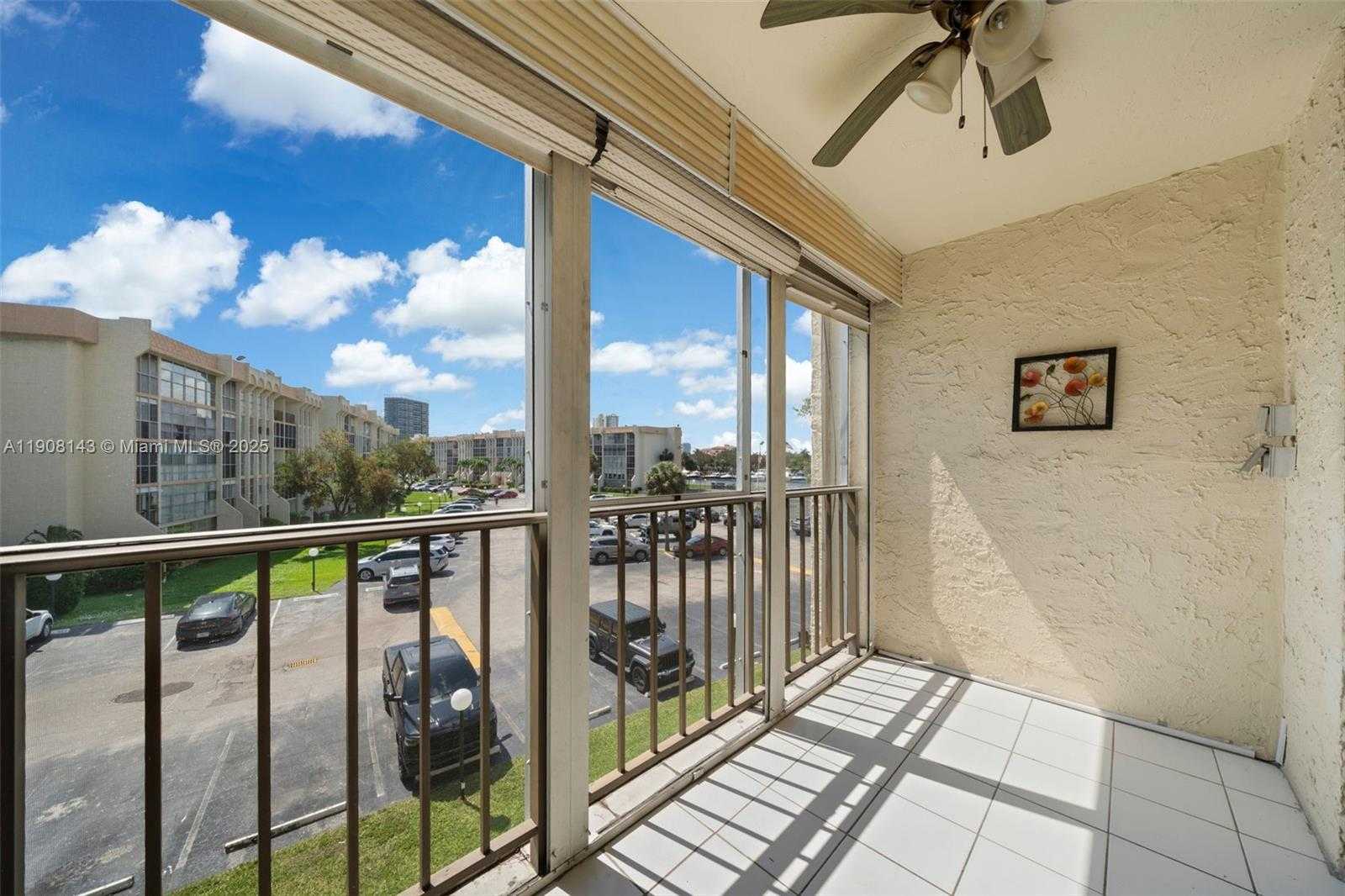 Small Image of 801 THREE ISLANDS BLV #319, Hallandale Beach Number 11