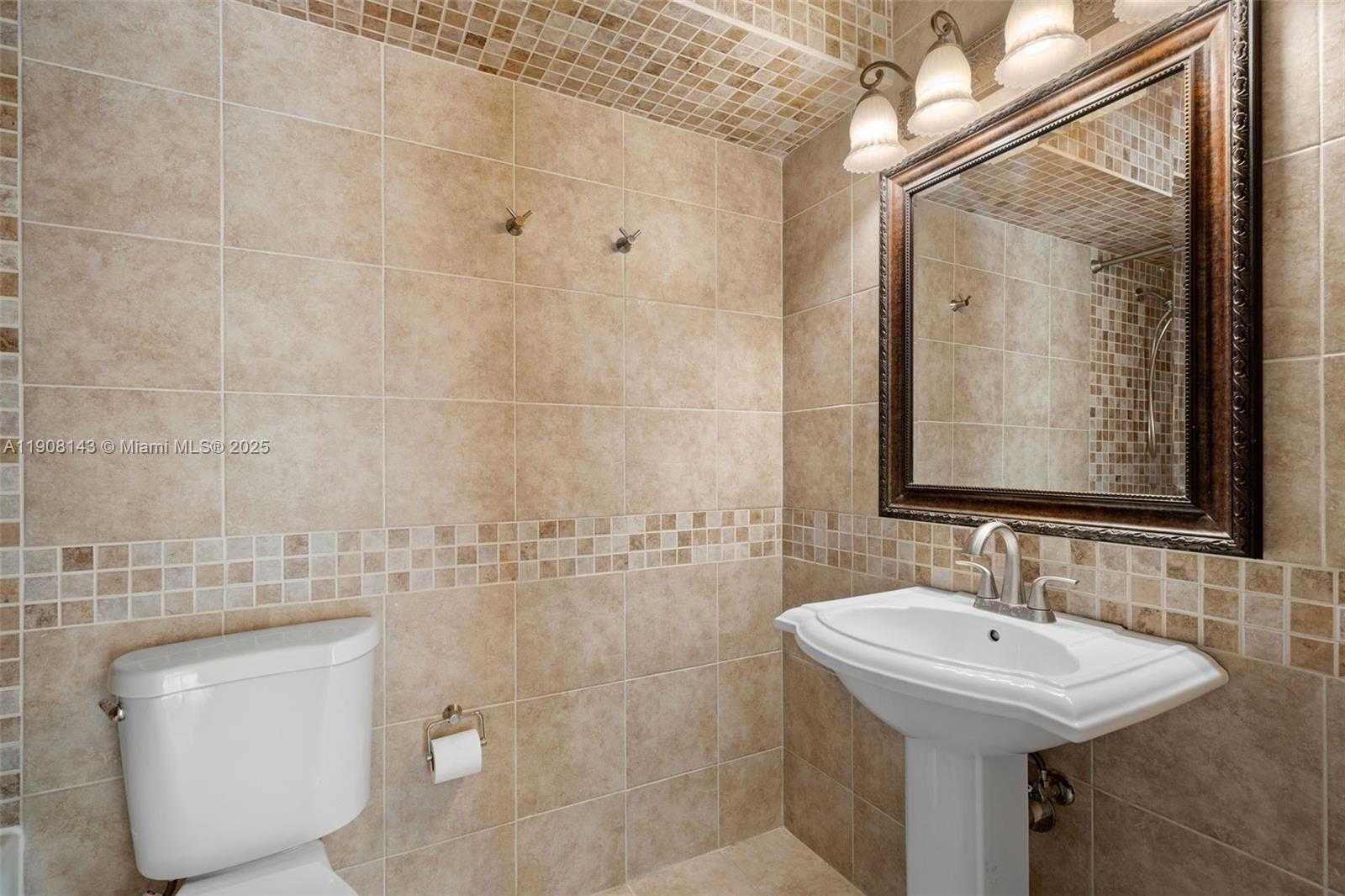 Small Image of 801 THREE ISLANDS BLV #319, Hallandale Beach Number 8