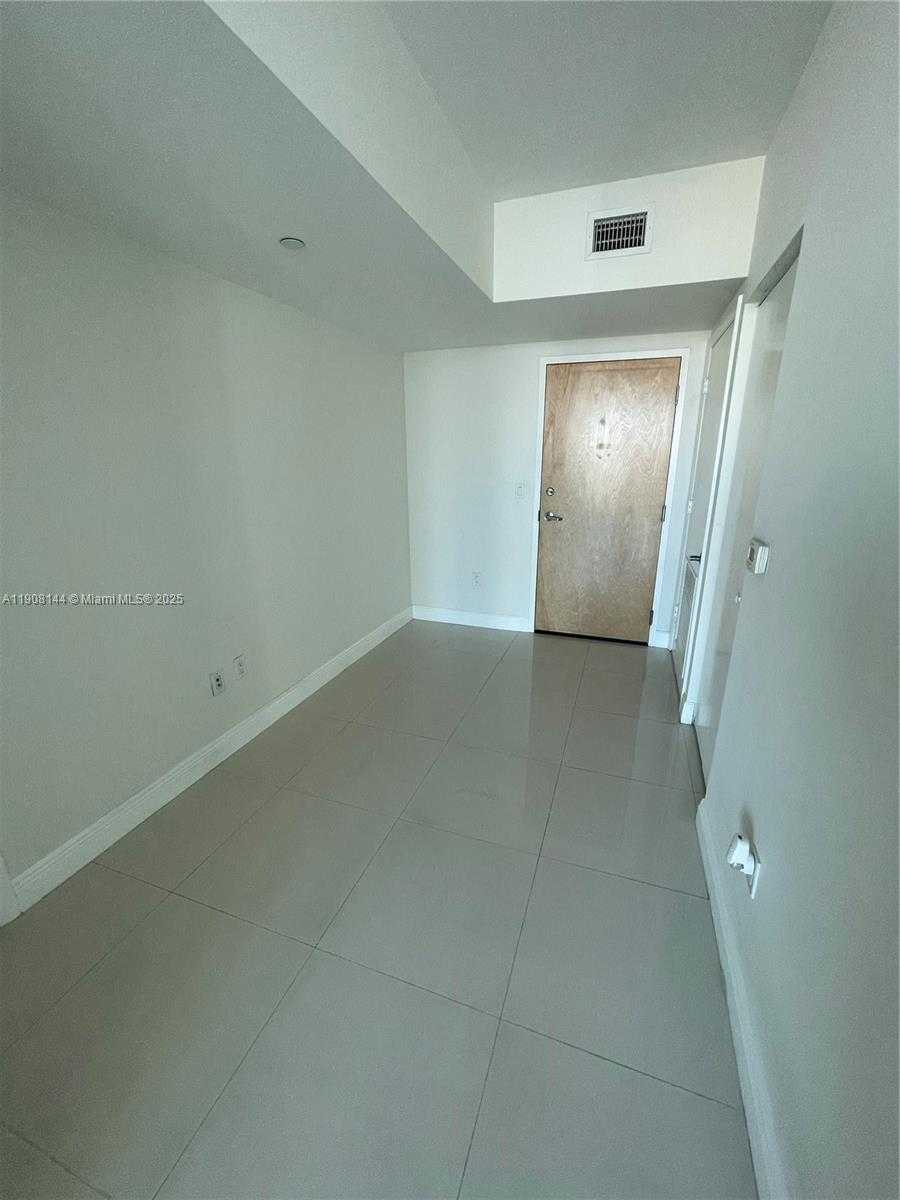 Small Image of 350 SOUTH MIAMI AVE #1715, Miami Number 18