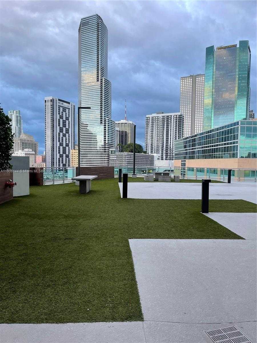 Small Image of 350 SOUTH MIAMI AVE #1715, Miami Number 33