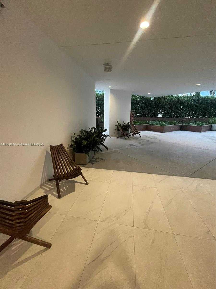 Small Image of 350 SOUTH MIAMI AVE #1715, Miami Number 34