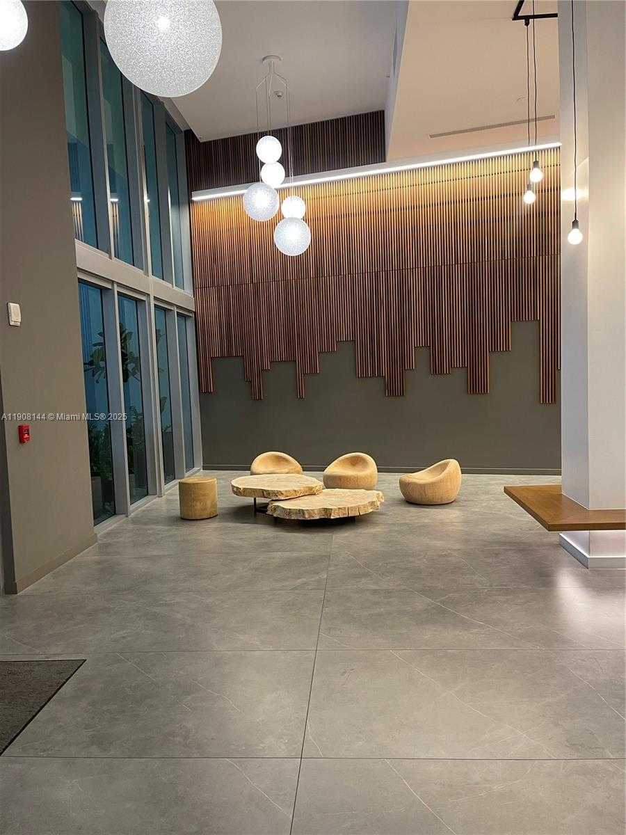 Small Image of 350 SOUTH MIAMI AVE #1715, Miami Number 5