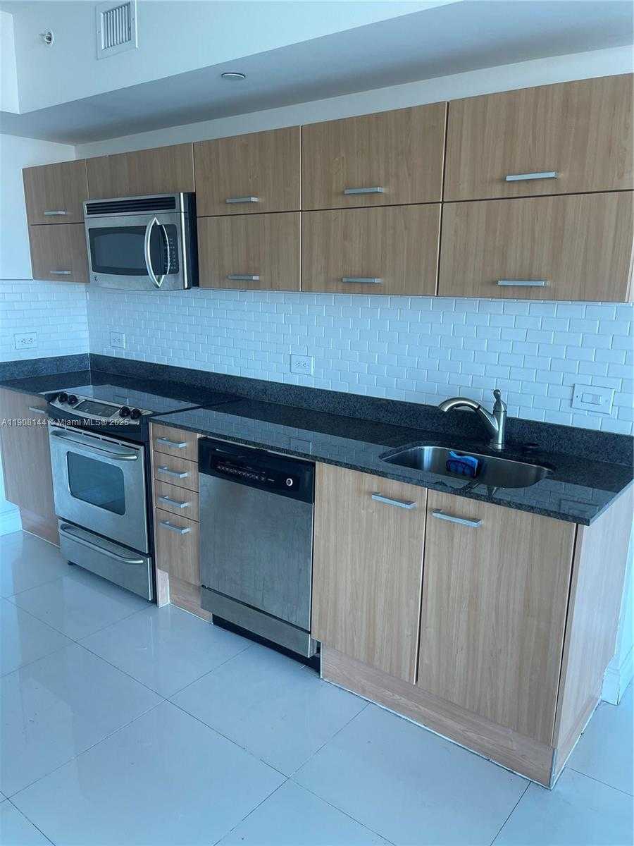 Small Image of 350 SOUTH MIAMI AVE #1715, Miami Number 9